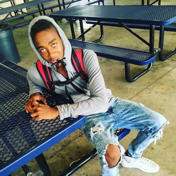 Meet your Posher, Jonathan - Picture 1 of 1